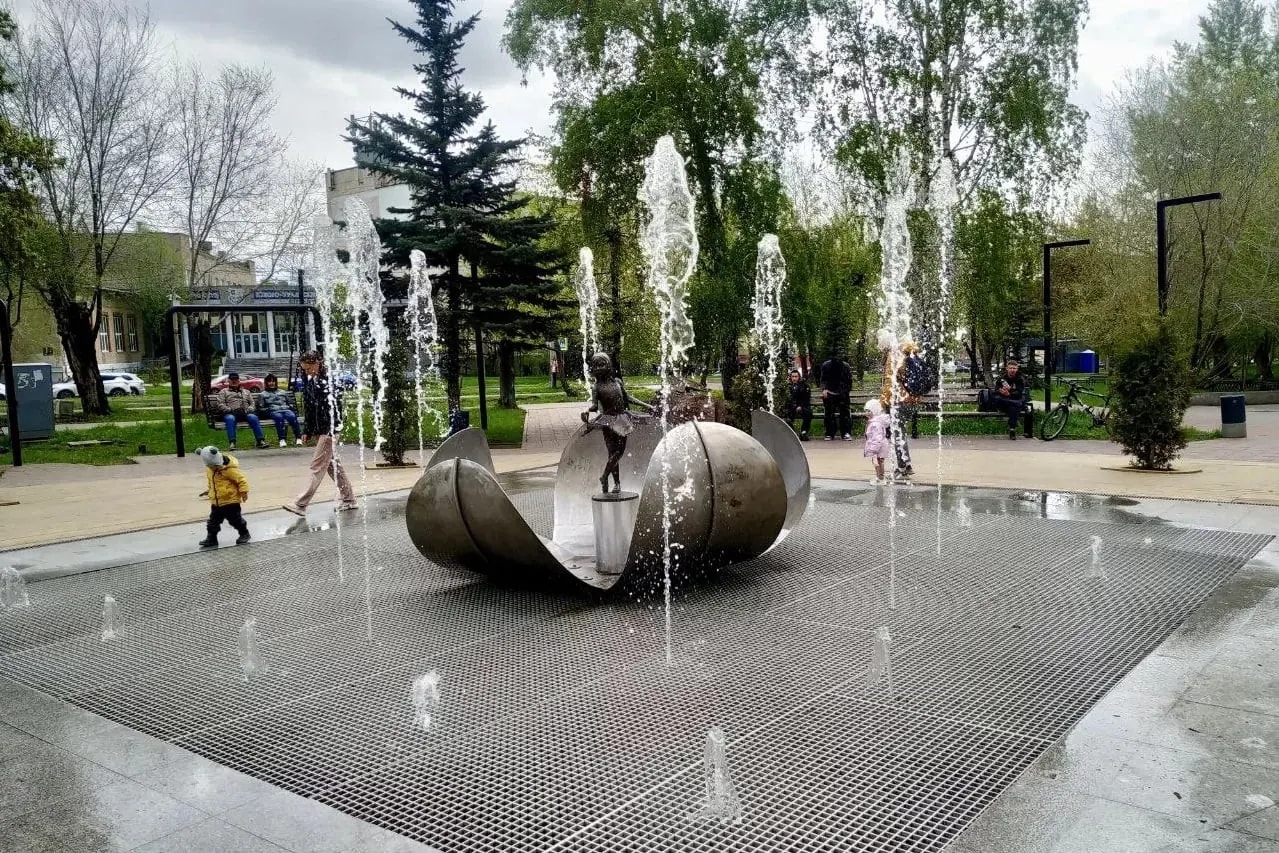 В Челябинске начали отключать фонтаны на зиму