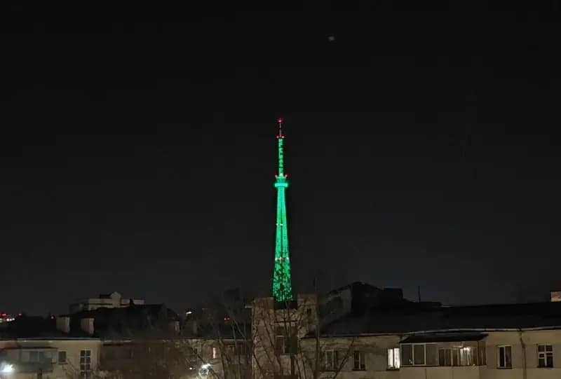 Челябинская телебашня засияет в честь Дня учителя