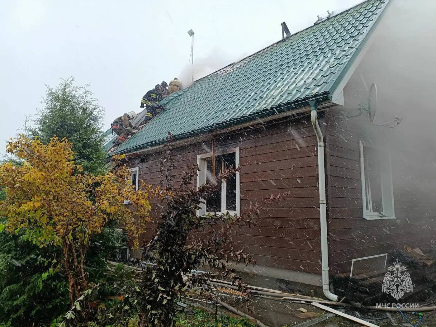 В Каслинском округе сгорел дачный дом на площади 120 квадратов