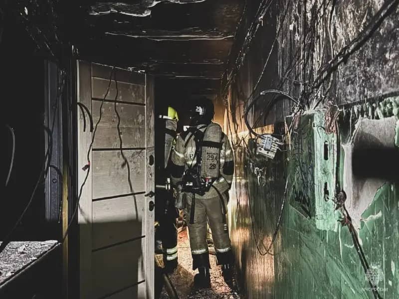 В Миассе при пожаре на улице Вернадского спасли четырёх человек